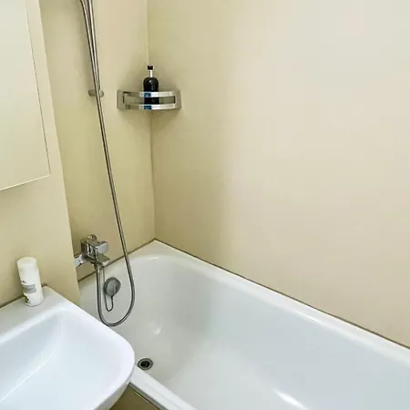 La Siala Apt-23 By Interhome Falera